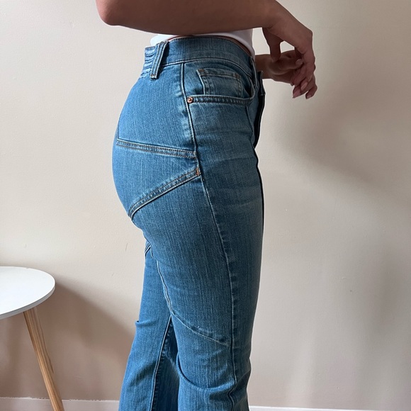 Revice Venus Flares - Picture 3 of 4